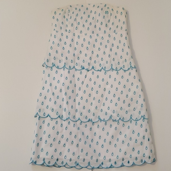Lilly Pulitzer Dresses & Skirts - EUC Lilly Pulitzer Strapless Cotton Eyelet Dress